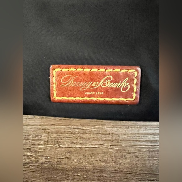 Dooney & Bourke Black Nylon North South Triple Zip Crossbody Bag‎ Leather Strap - Picture 4 of 10